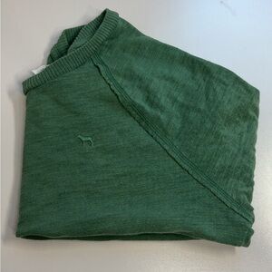 Green over-sized cropped shirt 
(The color of the shirt is like the LAST IMAGE)